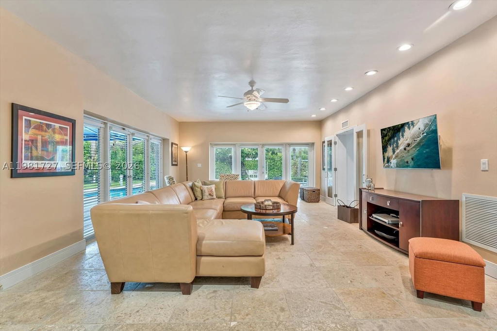 Real estate property located at 1021 Greenway Dr, Miami-dade, Coral Gables Sec C, Coral Gables, FL
