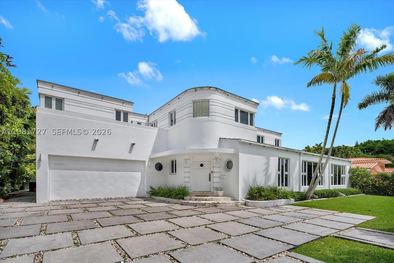 Real estate property located at 1021 Greenway Dr, Miami-dade, Coral Gables Sec C, Coral Gables, FL