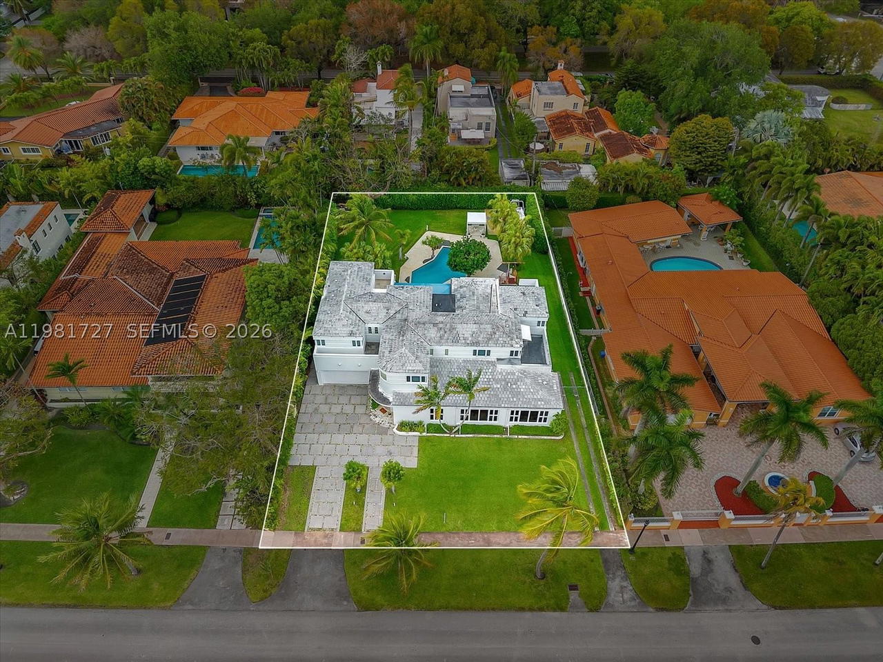 Real estate property located at 1021 Greenway Dr, Miami-dade, Coral Gables Sec C, Coral Gables, FL