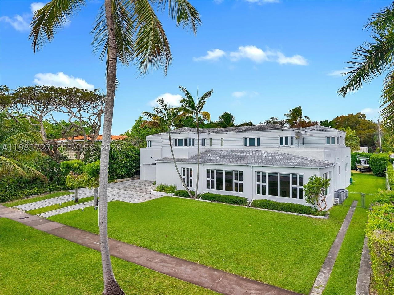 Real estate property located at 1021 Greenway Dr, Miami-dade, Coral Gables Sec C, Coral Gables, FL