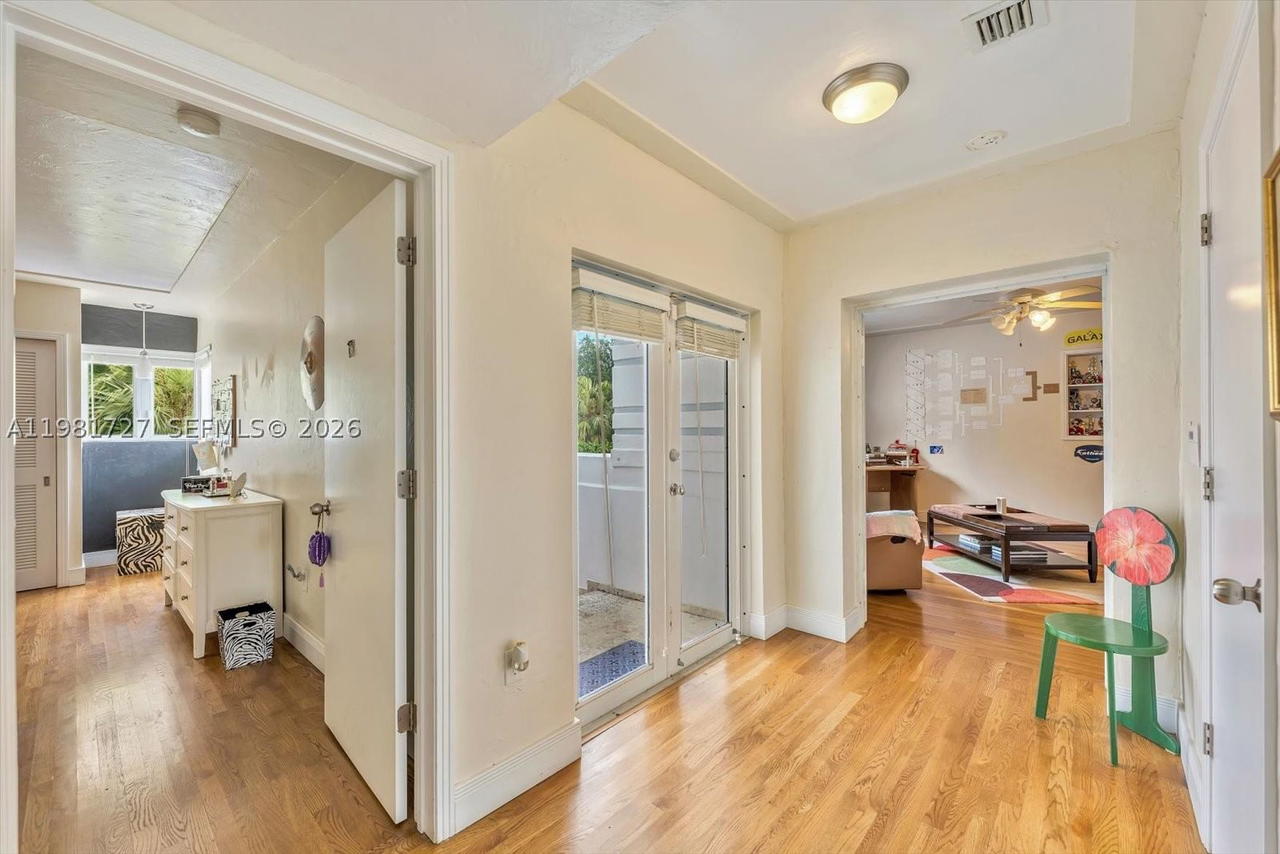 Real estate property located at 1021 Greenway Dr, Miami-dade, Coral Gables Sec C, Coral Gables, FL