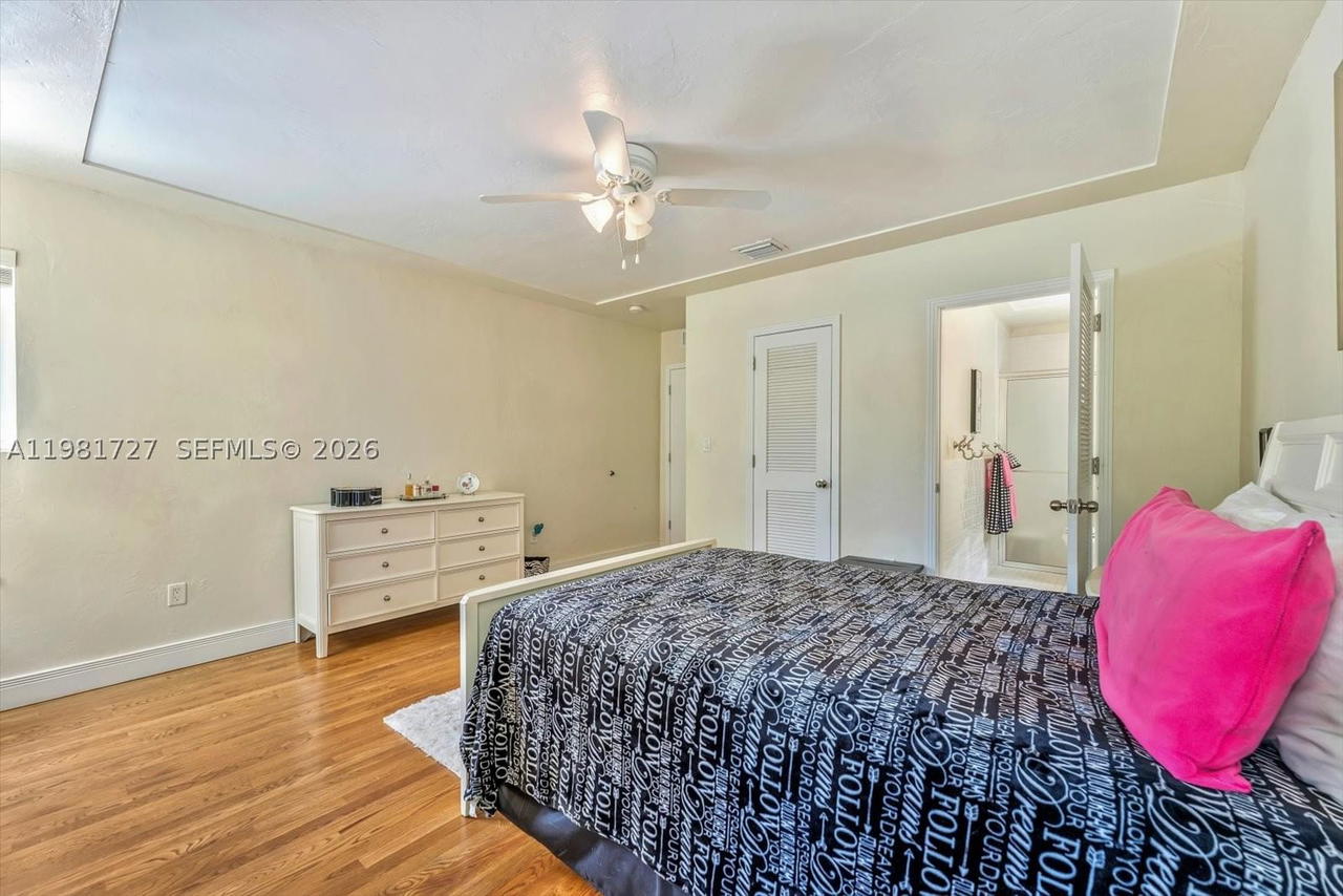 Real estate property located at 1021 Greenway Dr, Miami-dade, Coral Gables Sec C, Coral Gables, FL