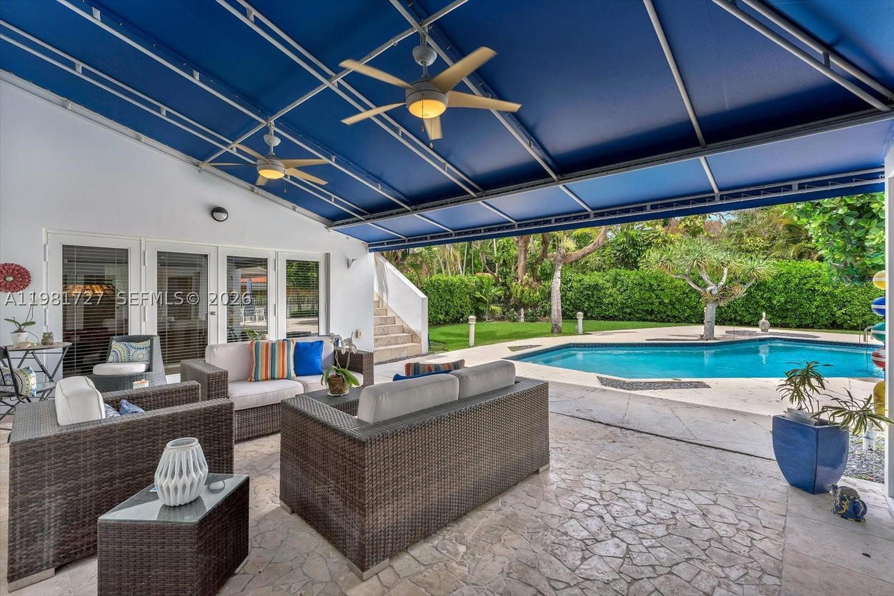 Real estate property located at 1021 Greenway Dr, Miami-dade, Coral Gables Sec C, Coral Gables, FL