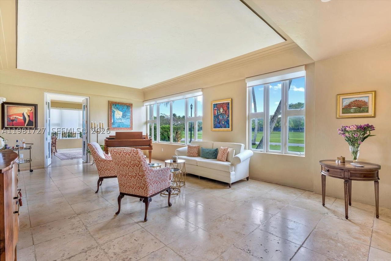 Real estate property located at 1021 Greenway Dr, Miami-dade, Coral Gables Sec C, Coral Gables, FL