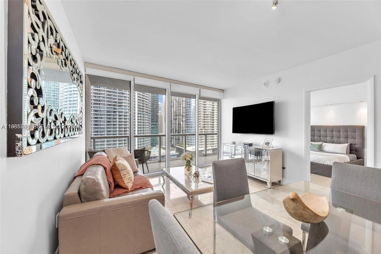 Real estate property located at 485 Brickell Ave #2503, Miami-dade, Icon Brickell Condo No 3, Miami, FL