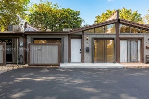 Real estate property located at 9332 132nd St, Miami-dade, Briar Bay Townhouse Estat, Miami, FL
