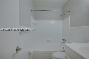 Real estate property located at 2020 51st Ct #203, Broward, Colony Terrace Apts Co-op, Fort Lauderdale, FL