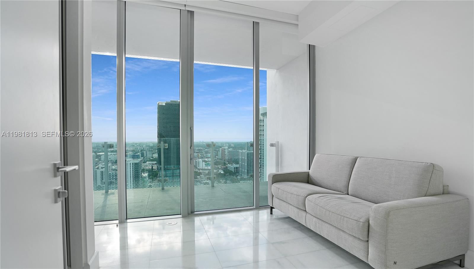 Real estate property located at 700 26th Ter #3005, Miami-dade, Escottonia Park, Miami, FL