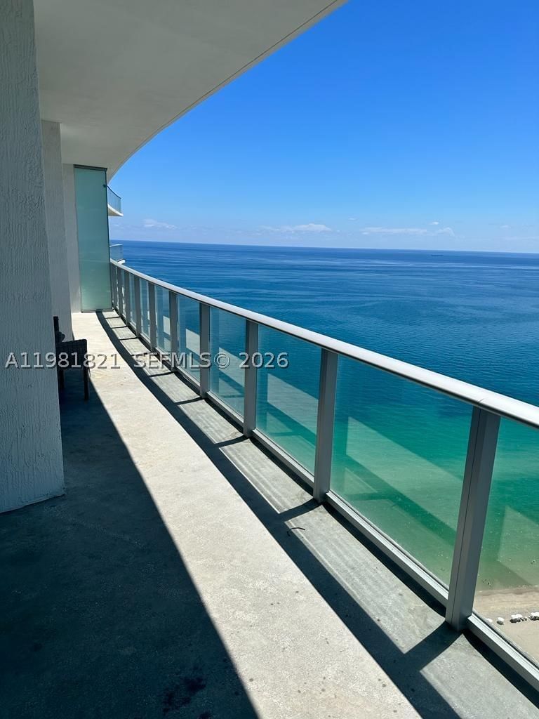 Real estate property located at 4111 Ocean Dr MPH5, Broward, 4111 South Ocean Drive, Hollywood, FL