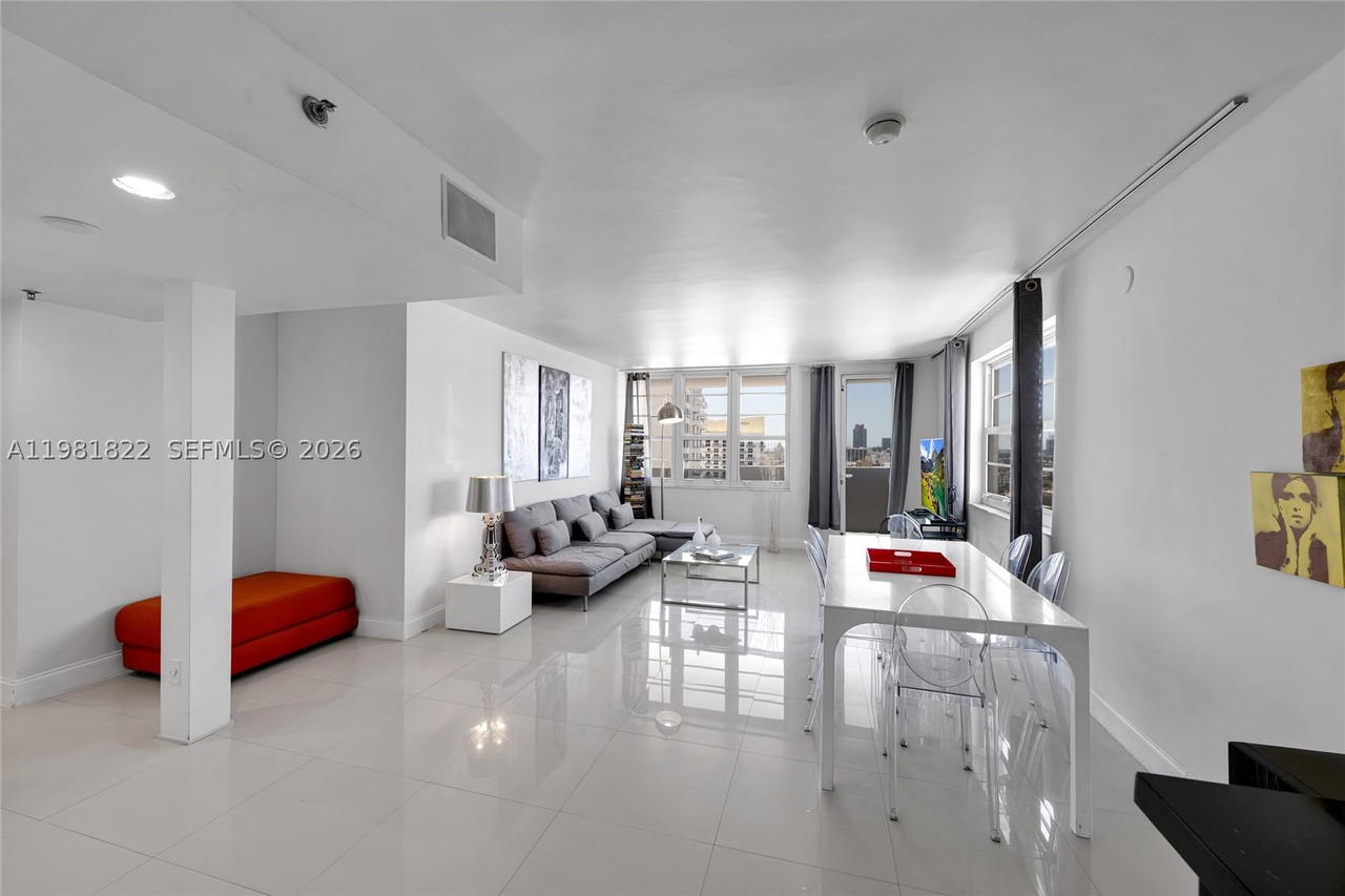 Real estate property located at 100 Lincoln Rd #1511, Miami-dade, The Decoplage Condo, Miami Beach, FL