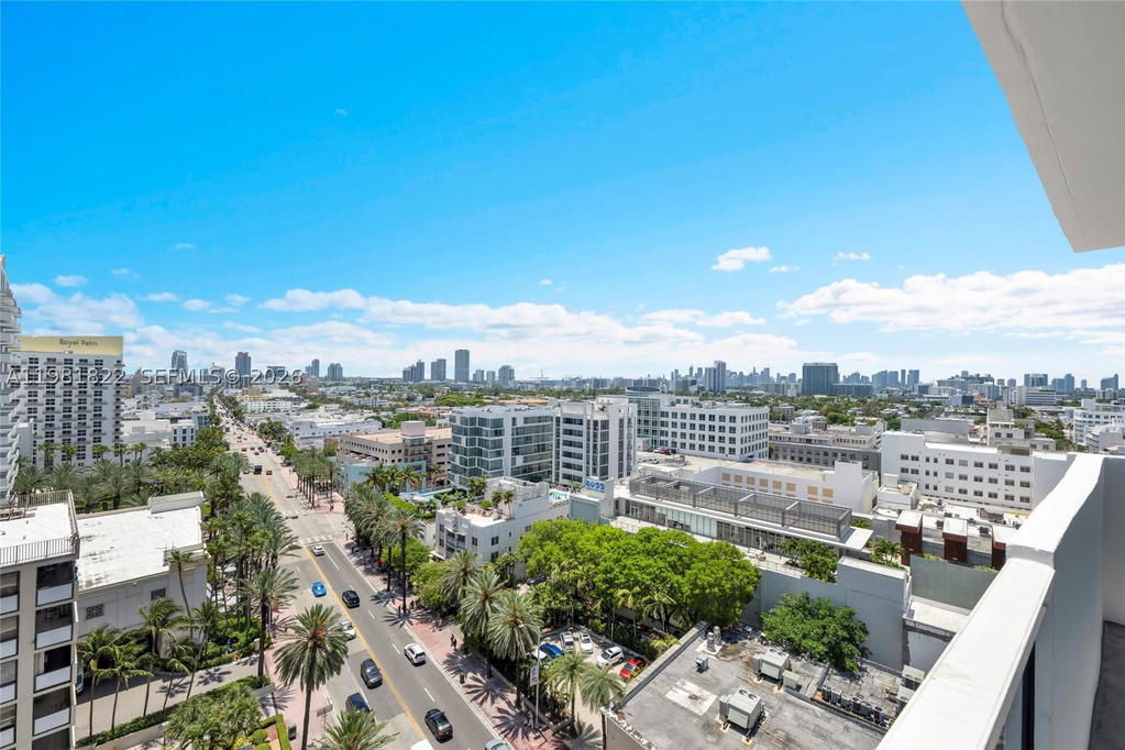 Real estate property located at 100 Lincoln Rd #1511, Miami-dade, The Decoplage Condo, Miami Beach, FL