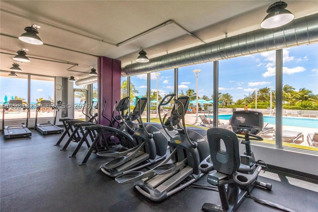 Real estate property located at 100 Lincoln Rd #1511, Miami-dade, The Decoplage Condo, Miami Beach, FL