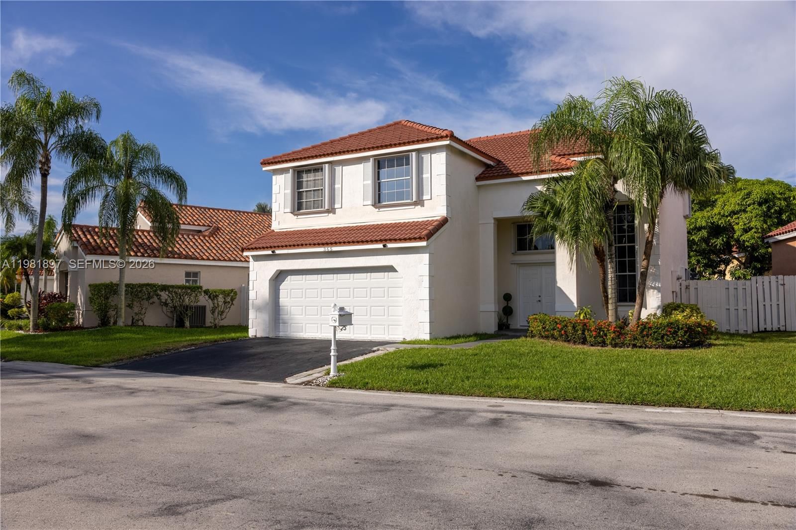 Real estate property located at 365 Somerset Way, Broward, Sector 5 -, Weston, FL
