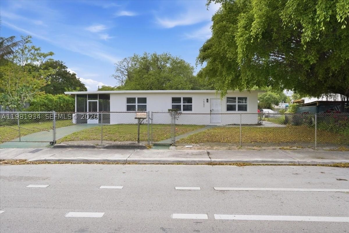 Real estate property located at 16240 22nd Ave, Miami-dade, Bunche Park, Miami Gardens, FL