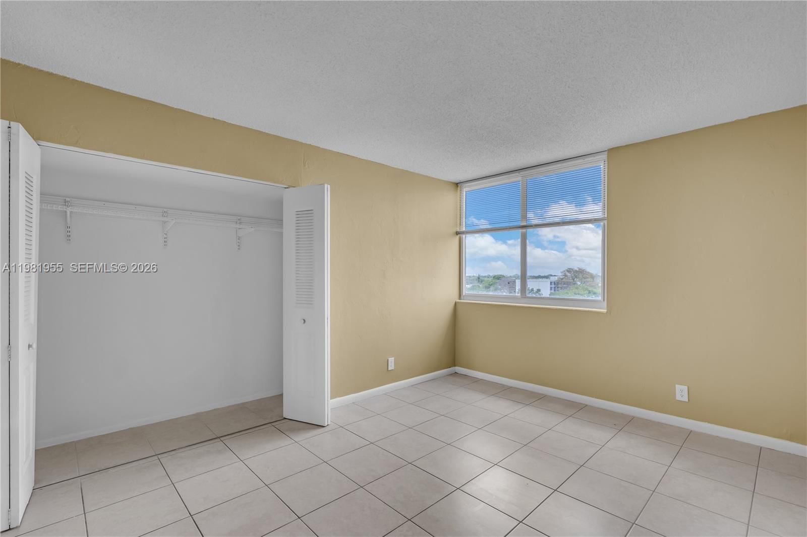 Real estate property located at 9143 77th Ave B802, Miami-dade, Dadeland Place Condo, Miami, FL