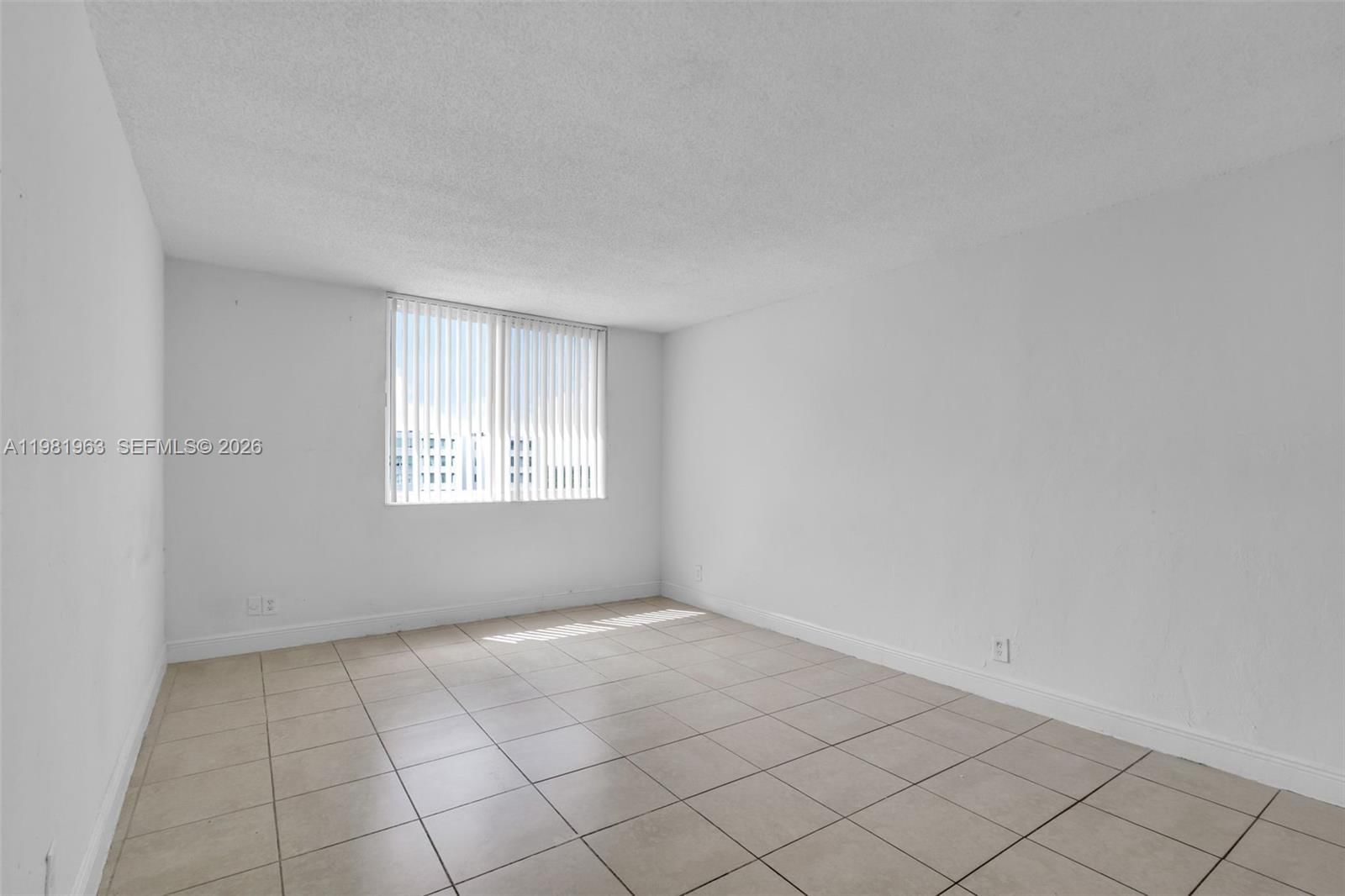 Real estate property located at 9143 77th Ave B710, Miami-dade, Dadeland Place Condo, Miami, FL