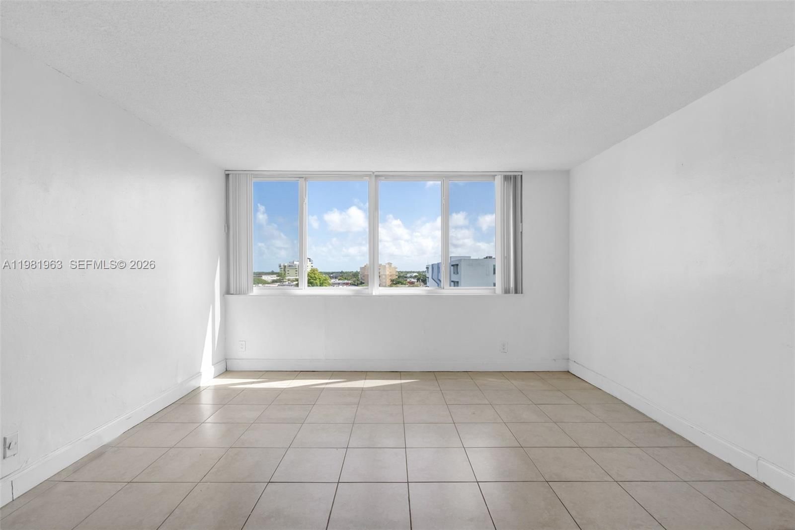 Real estate property located at 9143 77th Ave B710, Miami-dade, Dadeland Place Condo, Miami, FL