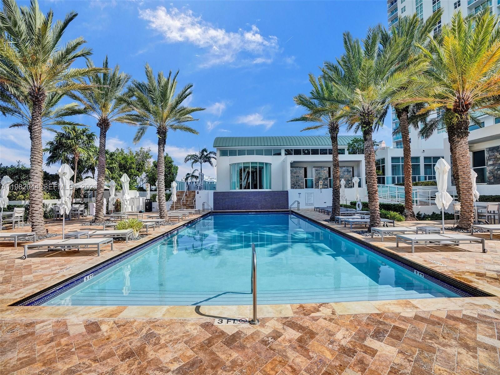 Real estate property located at 3201 183rd St #301, Miami-dade, The Peninsula Condo, Aventura, FL