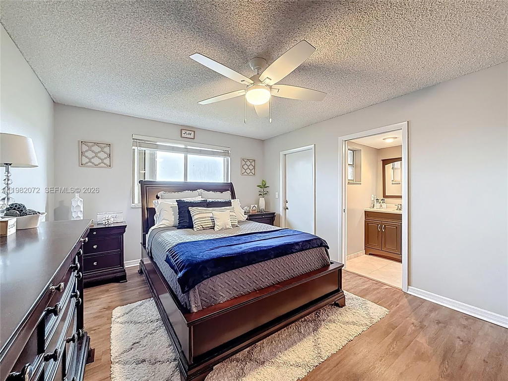 Real estate property located at 17000 67th Ave #423, Miami-dade, Country Lane Condo #2, Hialeah, FL
