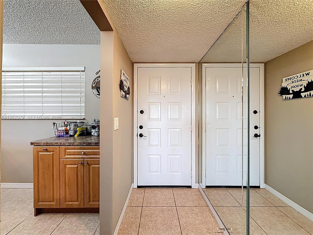 Real estate property located at 17000 67th Ave #423, Miami-dade, Country Lane Condo #2, Hialeah, FL