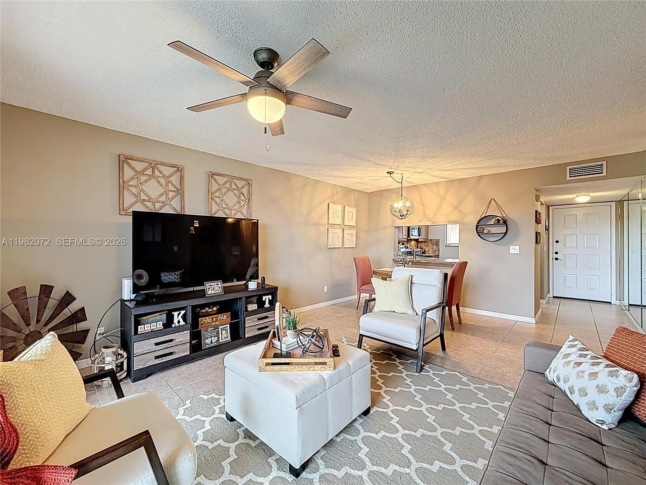Real estate property located at 17000 67th Ave #423, Miami-dade, Country Lane Condo #2, Hialeah, FL