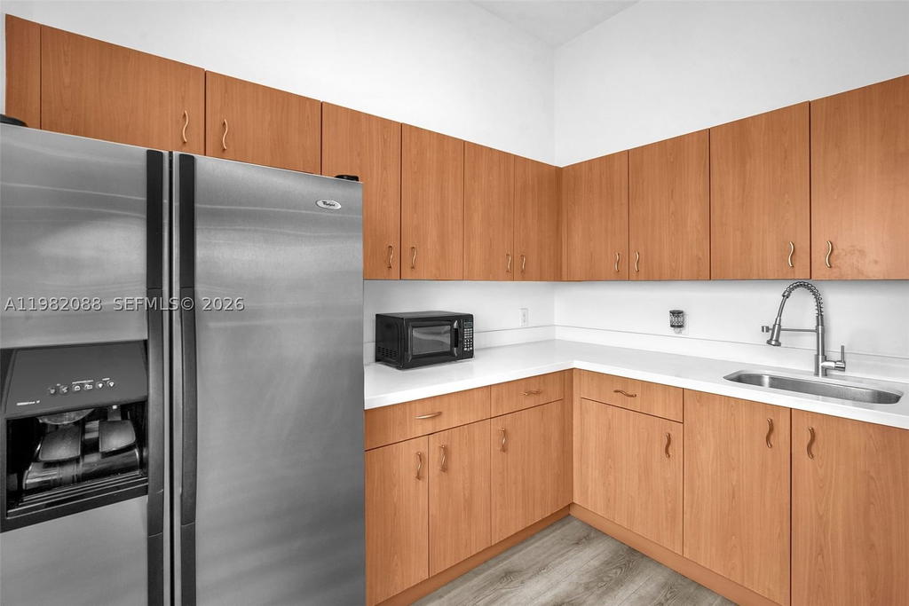 Real estate property located at 816 11th St #801, Miami-dade, Seybold Pointe Condo, Miami, FL