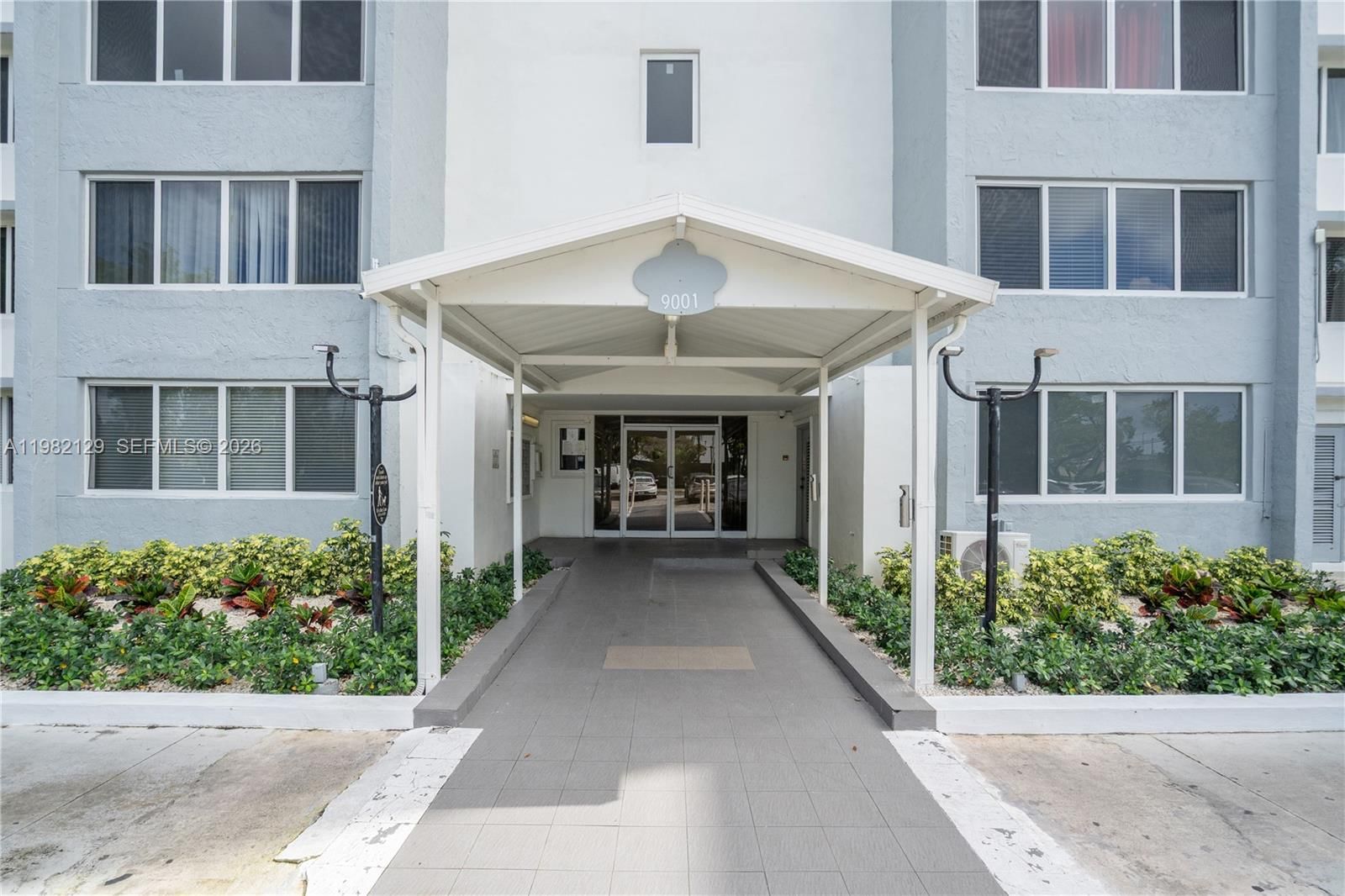 Real estate property located at 9001 77th Ave C402, Miami-dade, Dadeland Place Condo, Miami, FL