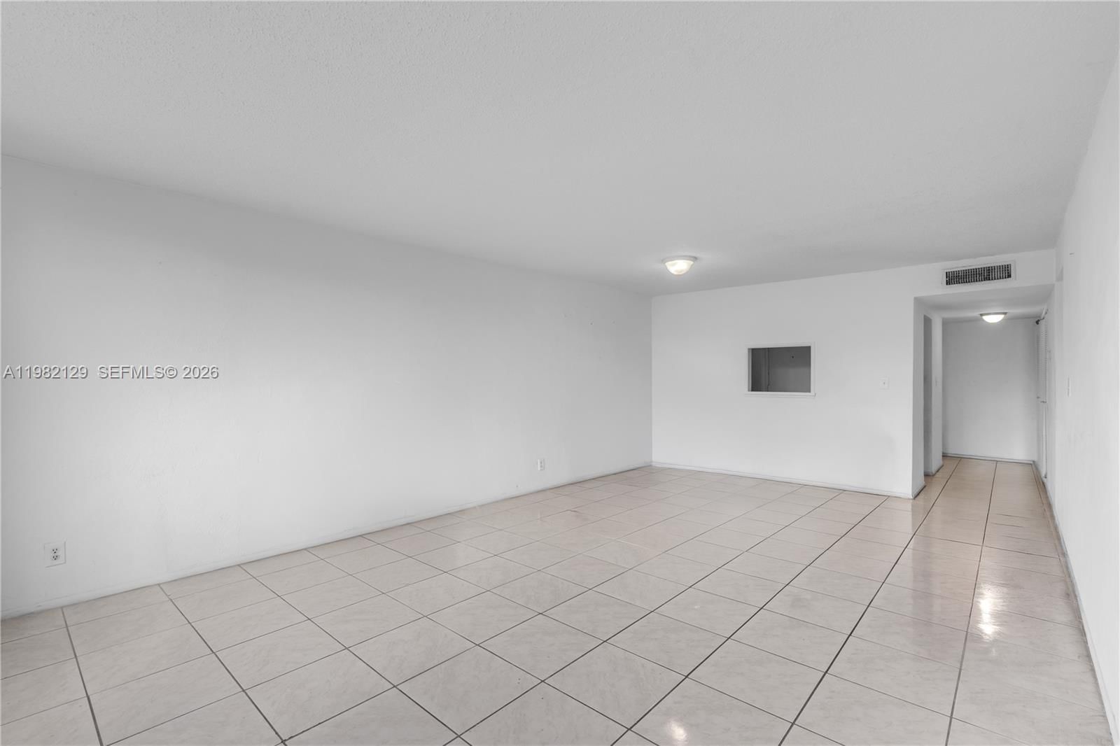 Real estate property located at 9001 77th Ave C402, Miami-dade, Dadeland Place Condo, Miami, FL
