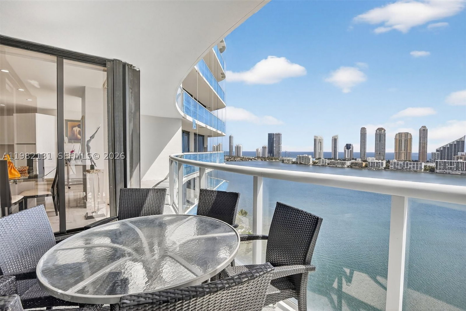 Real estate property located at 4000 Island Blvd #2301, Miami-dade, 4000 Isl Blvd Williams Is, Aventura, FL