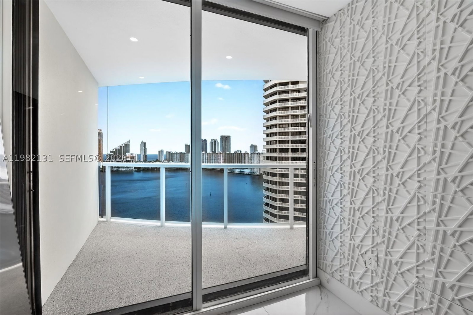 Real estate property located at 4000 Island Blvd #2301, Miami-dade, 4000 Isl Blvd Williams Is, Aventura, FL