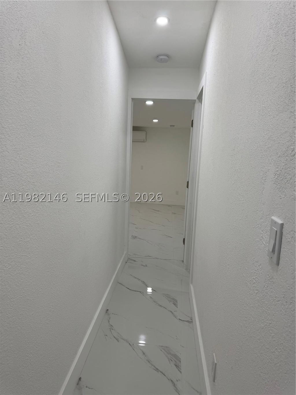 Real estate property located at 20819 41st Ave Rd, Miami-dade, Vista Verde Clusters Unit, Miami Gardens, FL