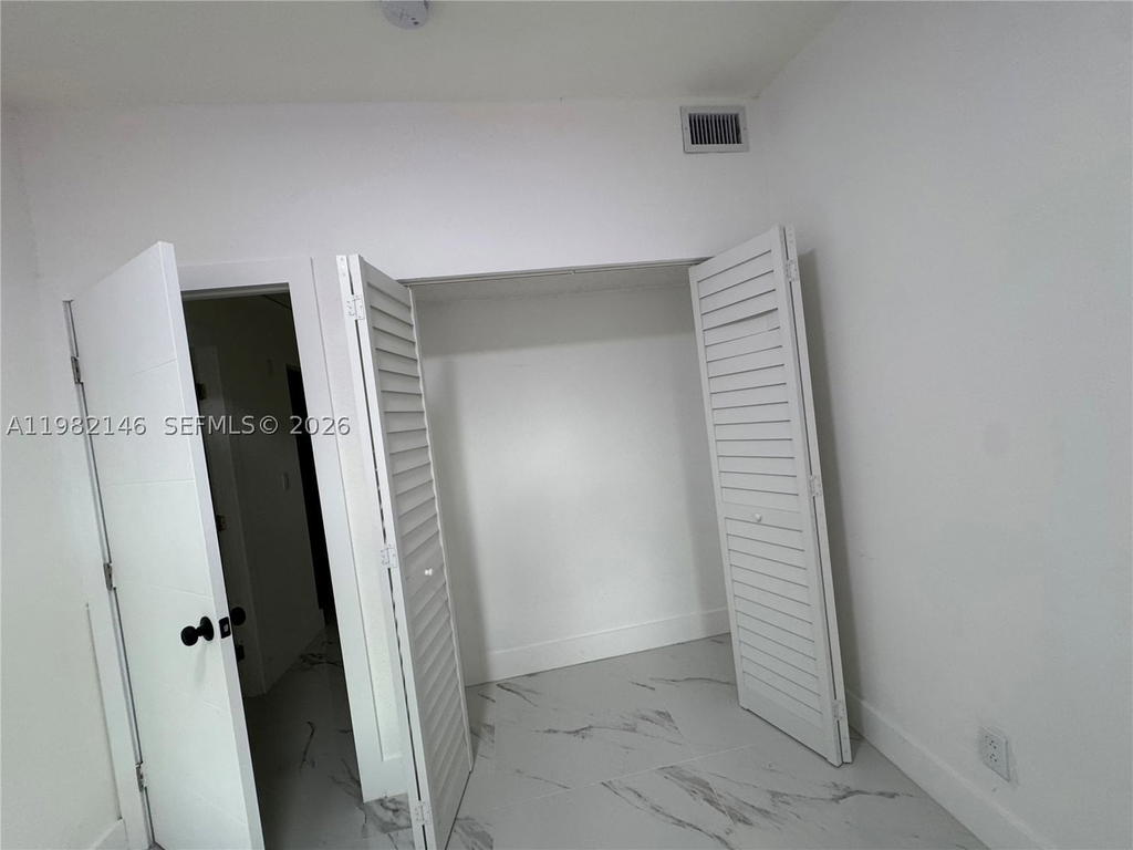 Real estate property located at 20819 41st Ave Rd, Miami-dade, Vista Verde Clusters Unit, Miami Gardens, FL
