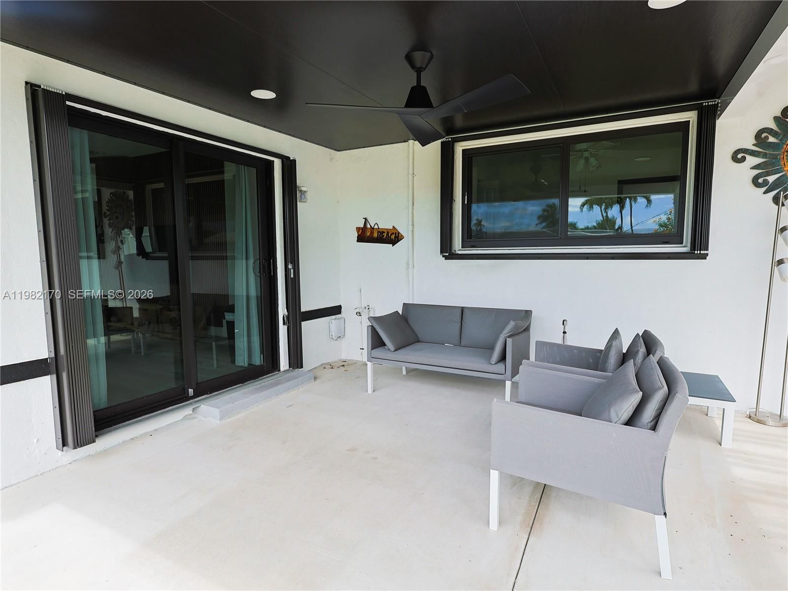 Real estate property located at 9460 Martinique Dr, Miami-dade, Cutler Ridge Sec 3, Cutler Bay, FL