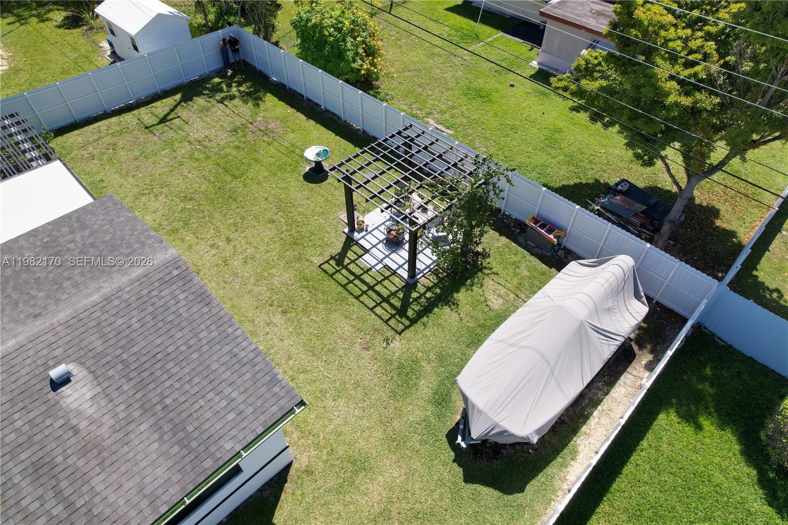 Real estate property located at 9460 Martinique Dr, Miami-dade, Cutler Ridge Sec 3, Cutler Bay, FL