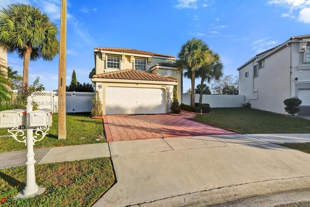 Real estate property located at 2163 157th Ln, Broward, Towngate, Pembroke Pines, FL