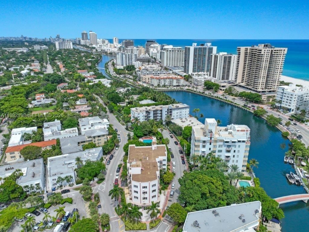 Real estate property located at 255 24th St #501, Miami-dade, The Mantell Condo, Miami Beach, FL