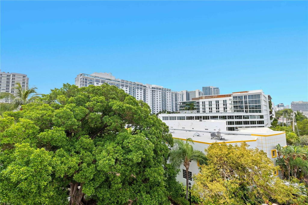 Real estate property located at 255 24th St #501, Miami-dade, The Mantell Condo, Miami Beach, FL