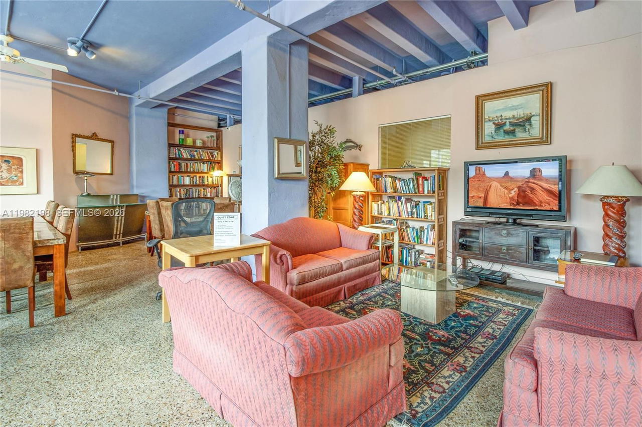 Real estate property located at 255 24th St #501, Miami-dade, The Mantell Condo, Miami Beach, FL