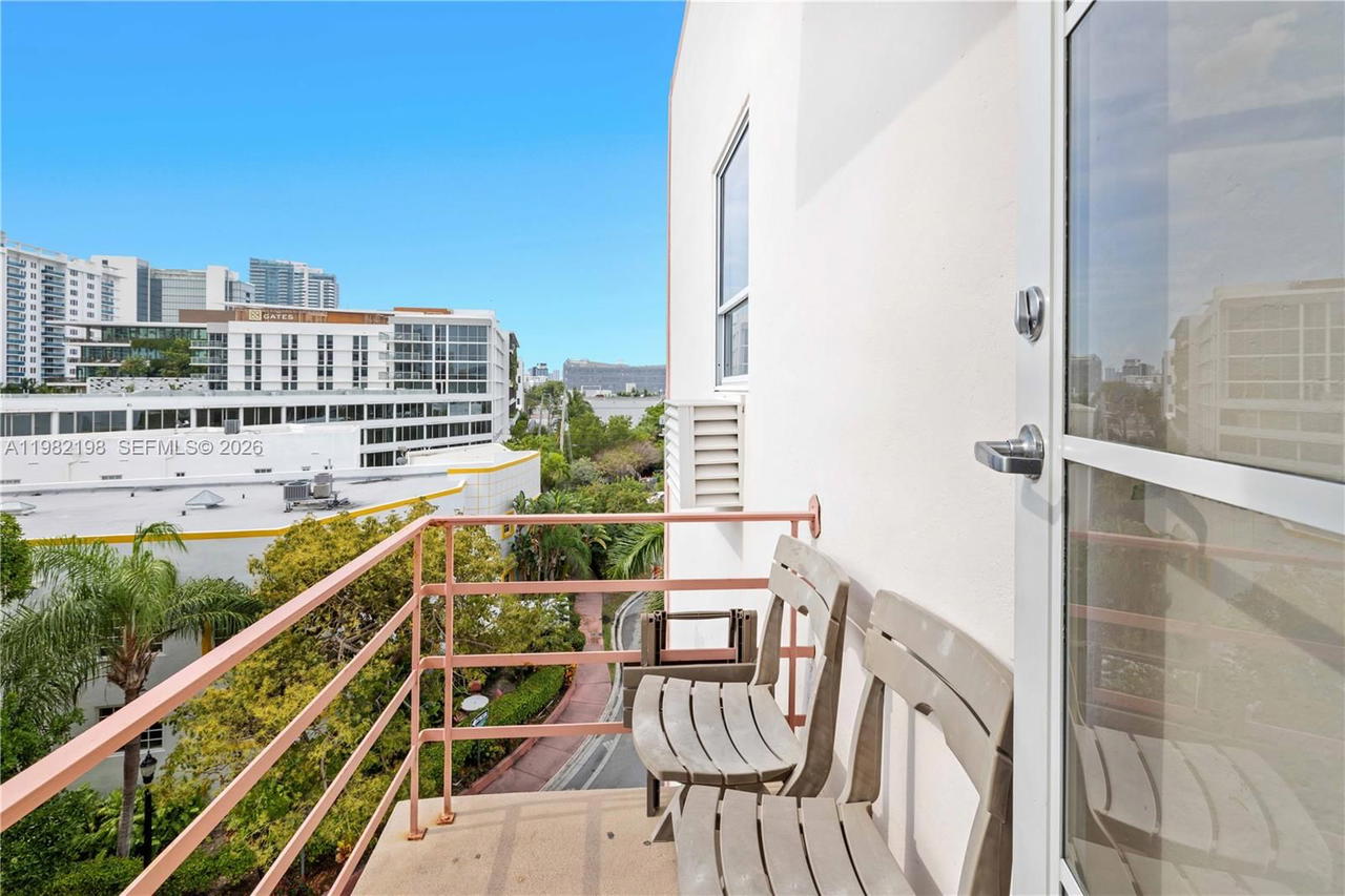 Real estate property located at 255 24th St #501, Miami-dade, The Mantell Condo, Miami Beach, FL