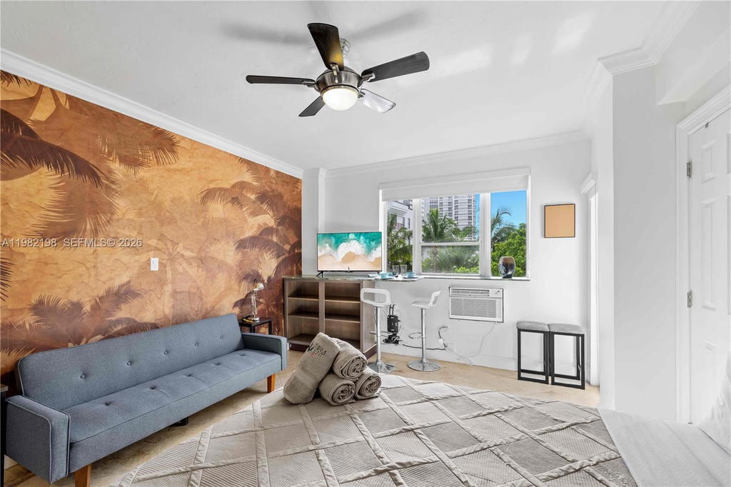 Real estate property located at 255 24th St #501, Miami-dade, The Mantell Condo, Miami Beach, FL