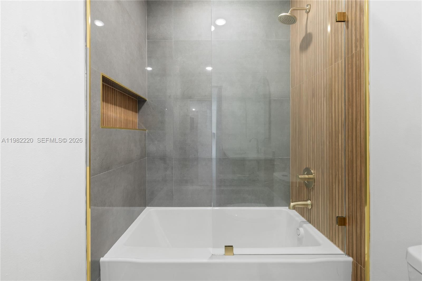 Real estate property located at 236 Wardell Ave SW, Brevard, Port Malabar, Palm Bay, FL