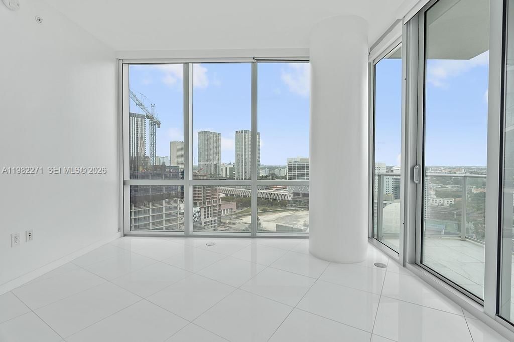 Real estate property located at 851 1st Ave #2102, Miami-dade, Paramount Miami Worldcentr, Miami, FL