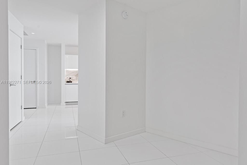 Real estate property located at 851 1st Ave #2102, Miami-dade, Paramount Miami Worldcentr, Miami, FL