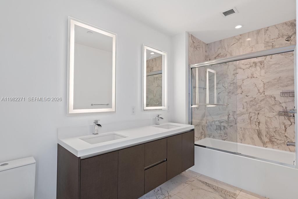 Real estate property located at 851 1st Ave #2102, Miami-dade, Paramount Miami Worldcentr, Miami, FL