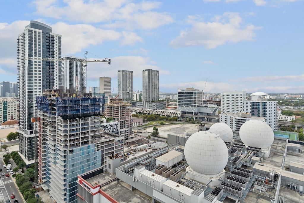 Real estate property located at 851 1st Ave #2102, Miami-dade, Paramount Miami Worldcentr, Miami, FL