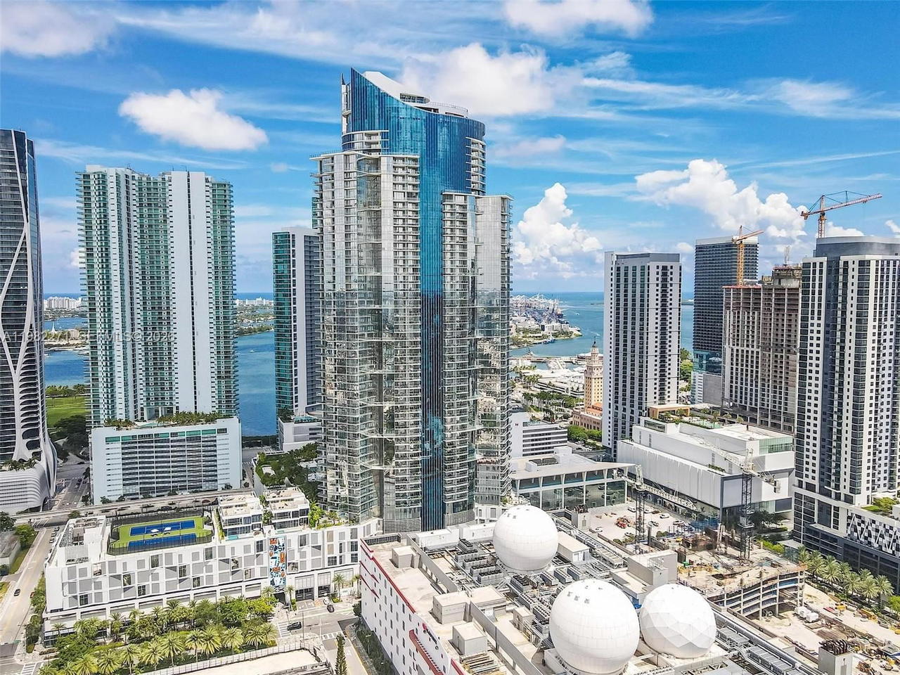 Real estate property located at 851 1st Ave #2102, Miami-dade, Paramount Miami Worldcentr, Miami, FL