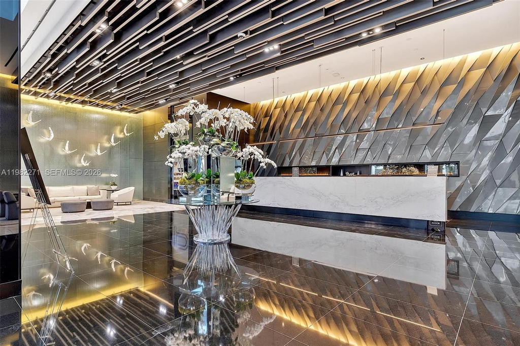 Real estate property located at 851 1st Ave #2102, Miami-dade, Paramount Miami Worldcentr, Miami, FL