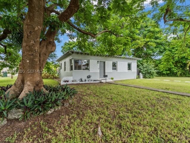 Real estate property located at 201 Flagler Dr, Miami-dade, Rev Of Rev Fec Addn Hiale, Miami Springs, FL