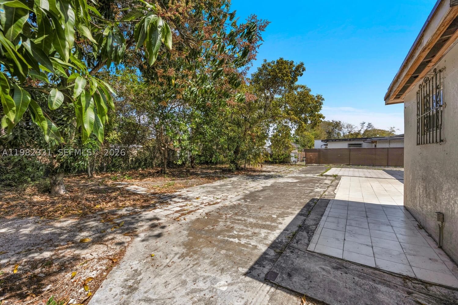 Real estate property located at 3853 209th St, Miami-dade, Vista Verde Sec 2, Miami Gardens, FL