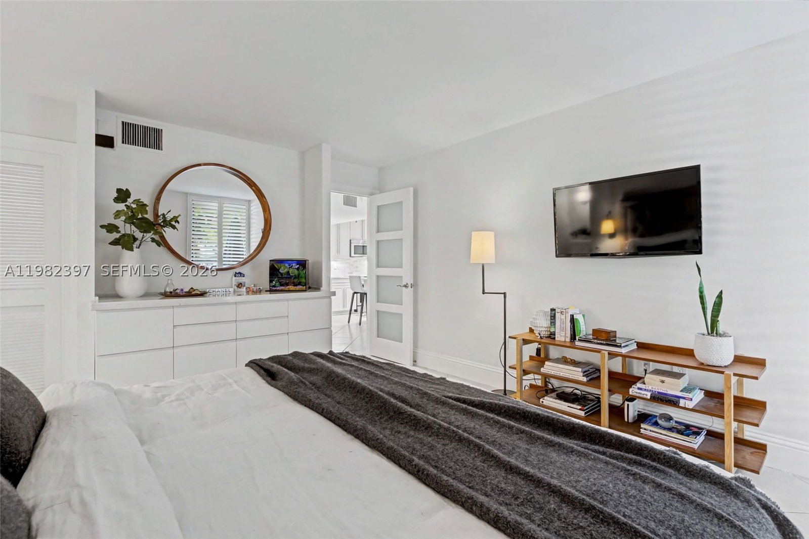 Real estate property located at 1201 River Reach Dr #102, Broward, River Reach Condominium I, Fort Lauderdale, FL